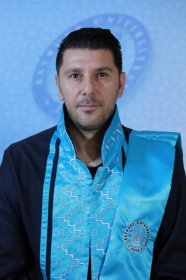 Tatlısu, Bülent
