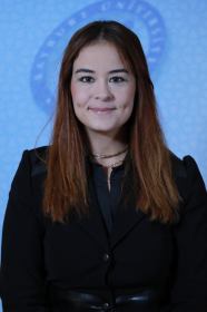 Arat, Ceren Arı