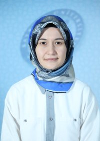 Seyrek, Elif Oğuz