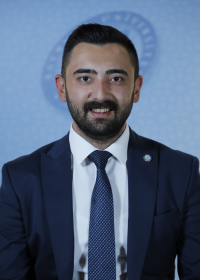 İdareci, Kasım