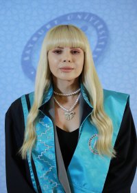 Tanrıverdi, Nilüfer Aybirdi