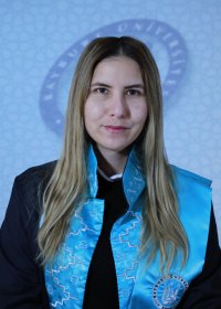 Esgin, Özge